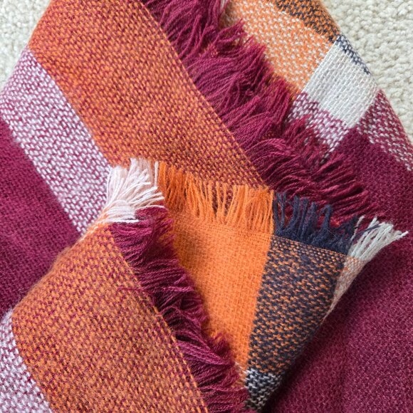 NWT Ellen Tracey Scarf Maroon Orange Triangle Scarf - Picture 5 of 6
